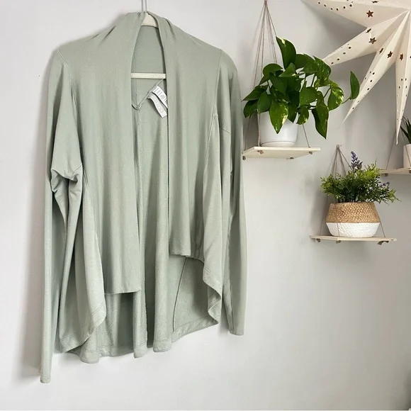 🩷 ATHLETA WOMEN'S OPAL GREEN LONG SLEEVE NIRVANA WRAP CARDIGAN SIZE MEDIUM - Picture 3 of 8
